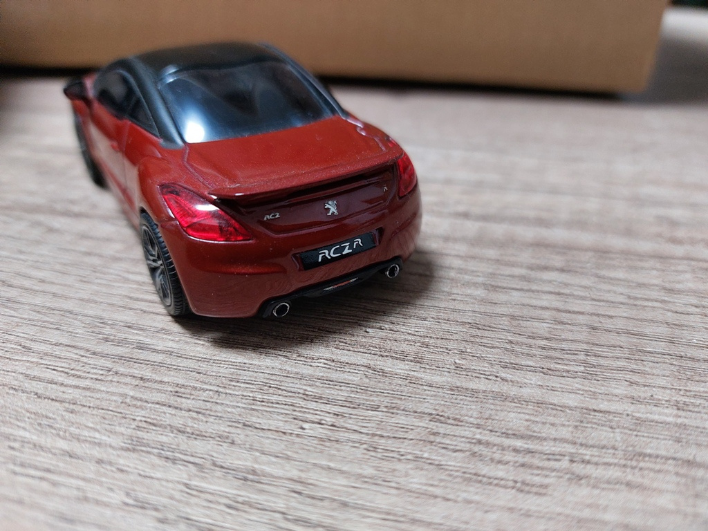 Model auta peugeot Rcz R 1:43 Norev - 5