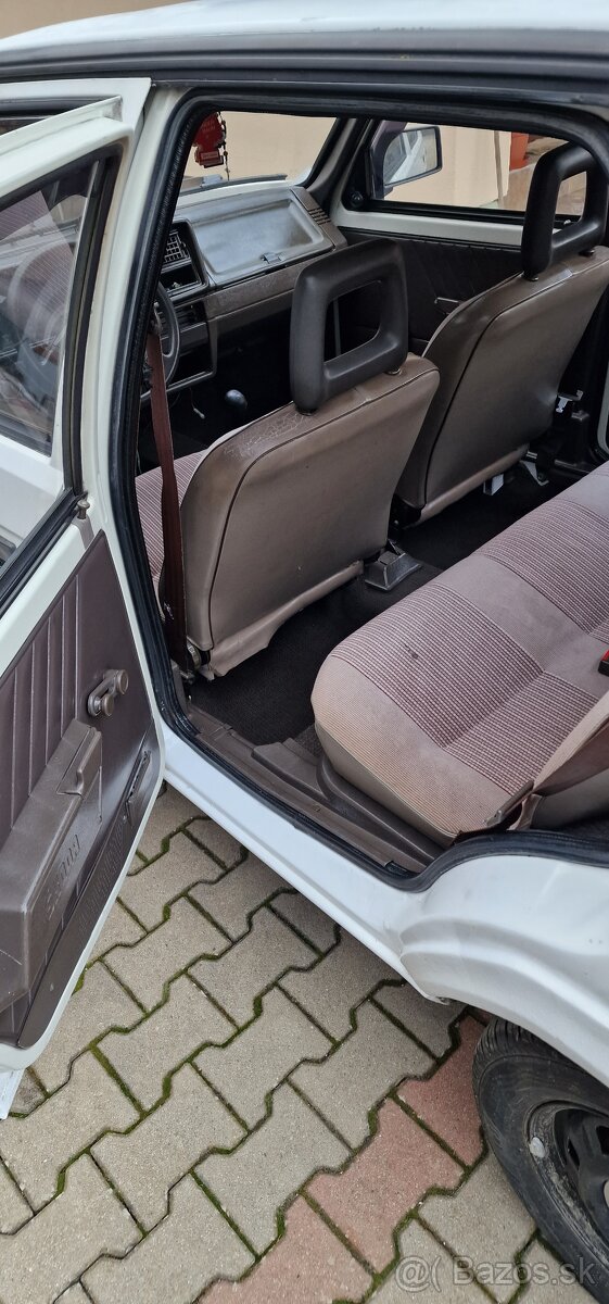 Škoda Favorit 135L - 5