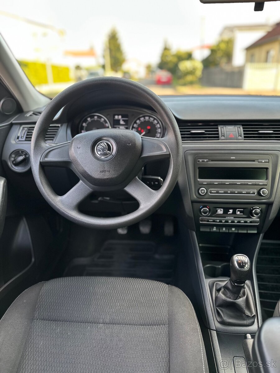 Škoda Rapid 1.2tsi 2013 Elegance - 5