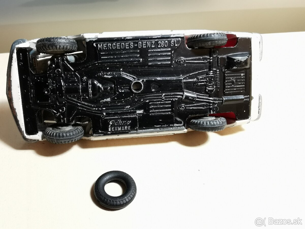 Tekno denmark Mercedes 280 - 5