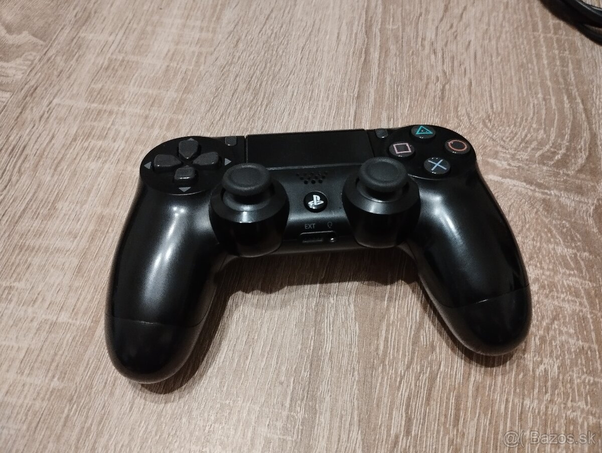 Predám PS4 slim - 5