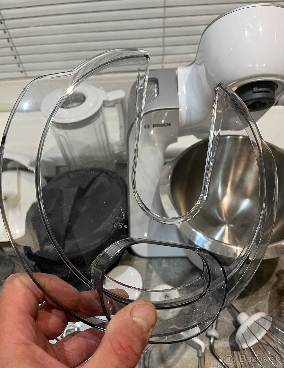 Bosch MUM 58243 1000W kuchynský robot - 5