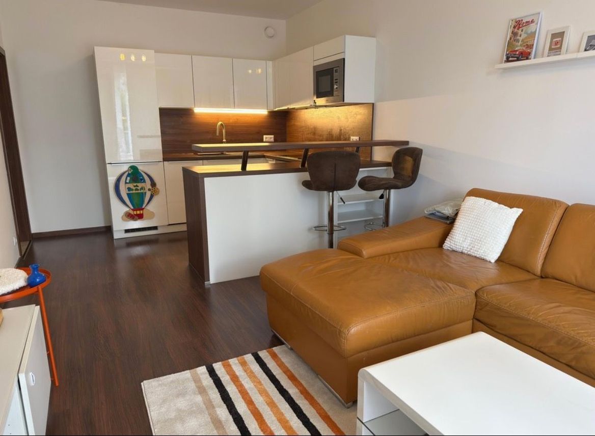 Na prenájom 2-izbový byt, Bratislava - Ružinov, Jégeho ulica - 5