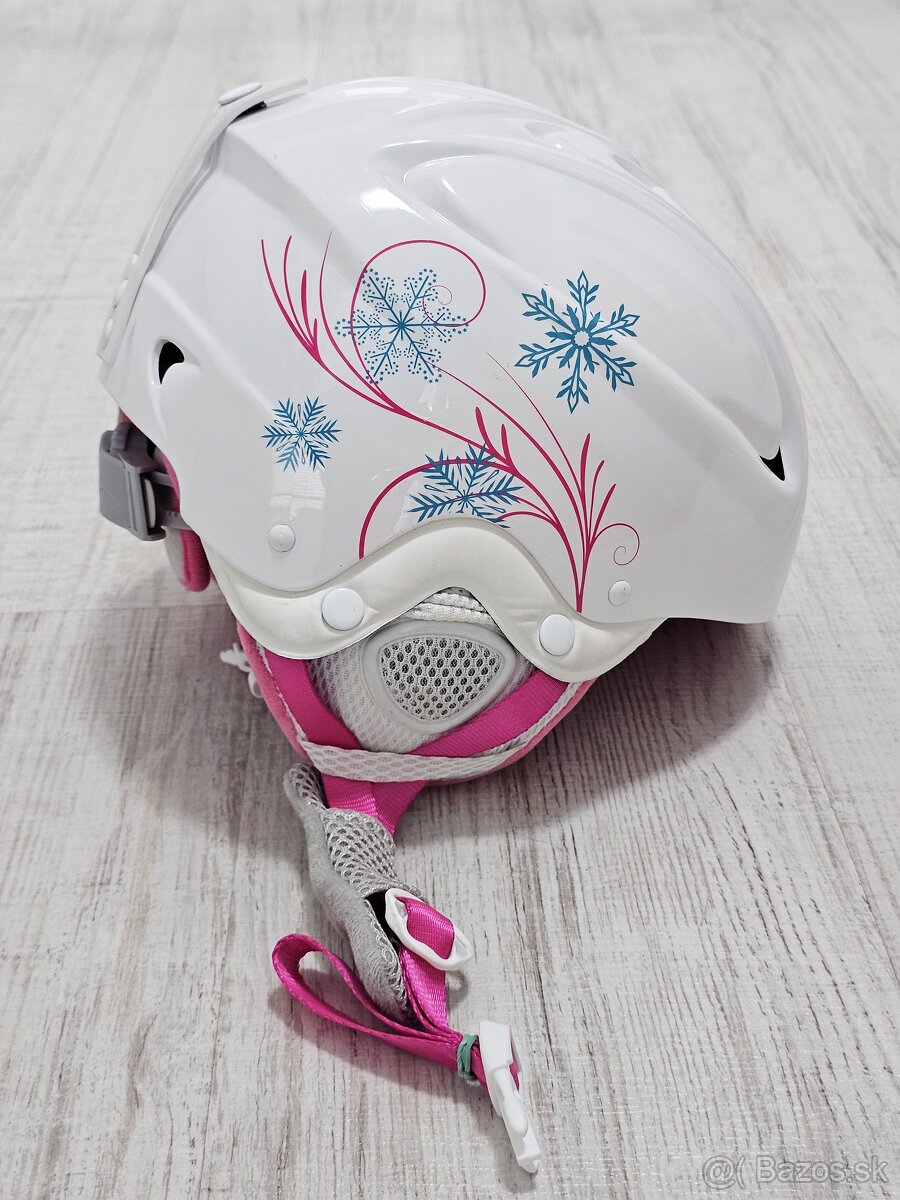 Detská lyžiarska prilba a detské korčule - 5