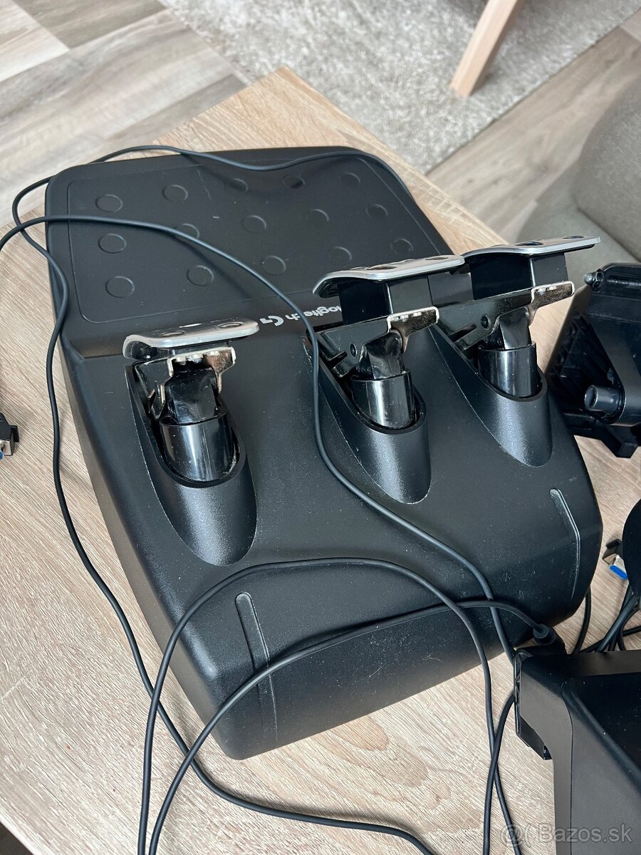 Herný volant Logitech G920 + radiaca páka - 5