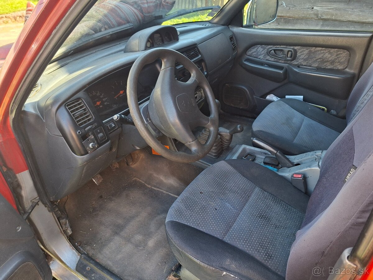 Mitsubishi l200 - 5