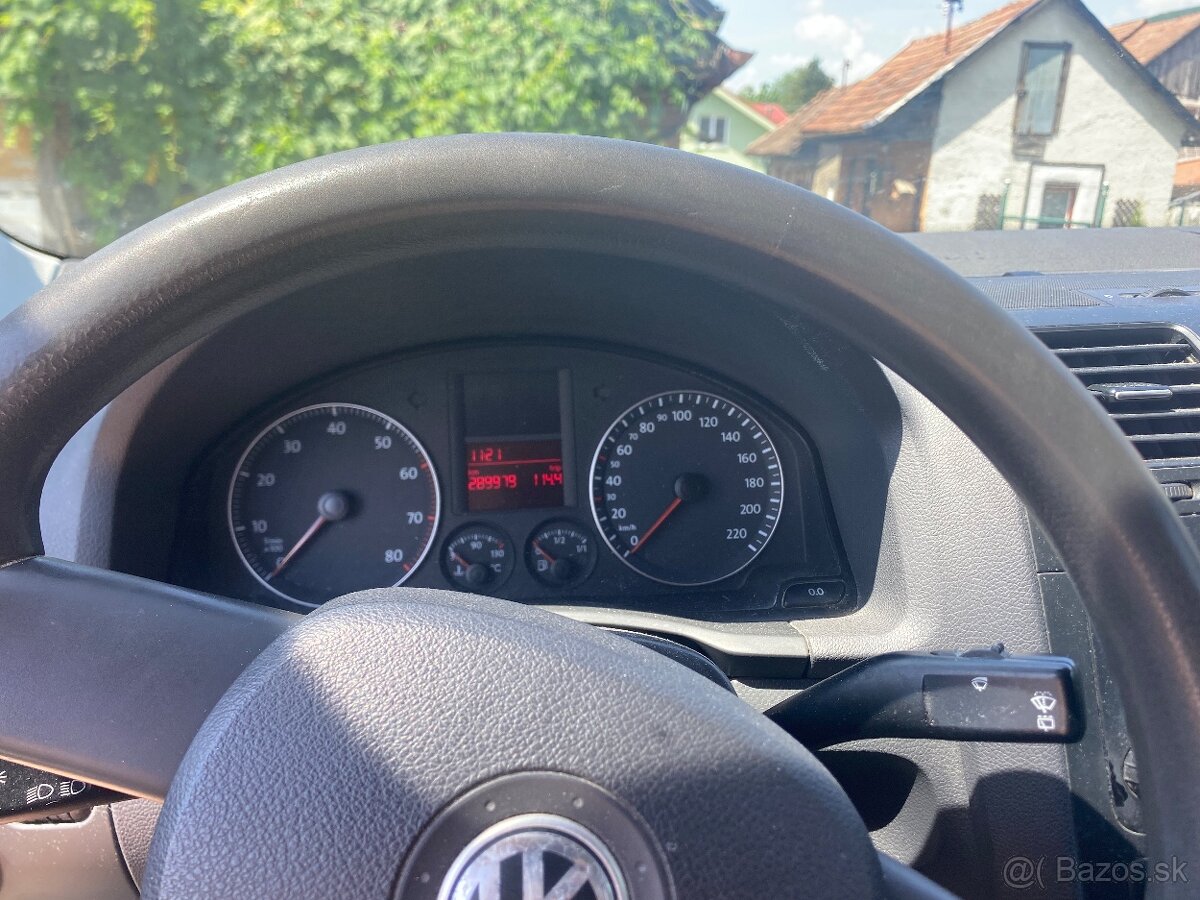 Predám Volkswagen golf 5 - 5