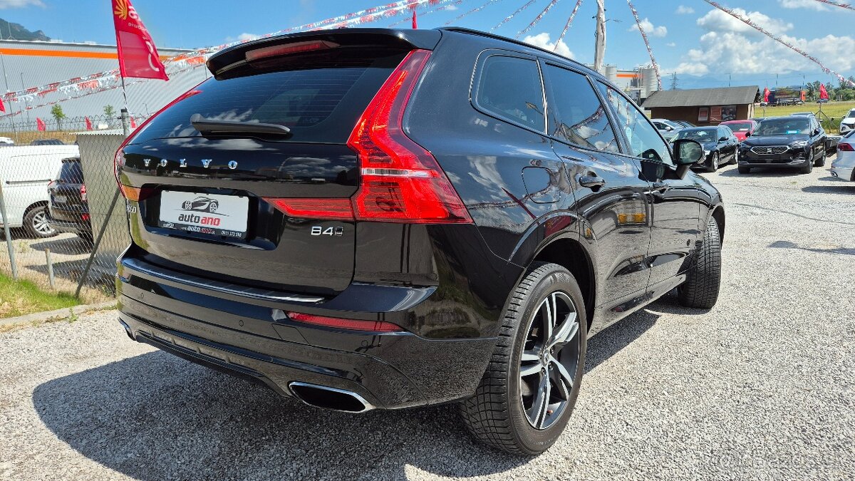 Volvo XC60 2.0 B4 mHEV DARK edition AWD - 5