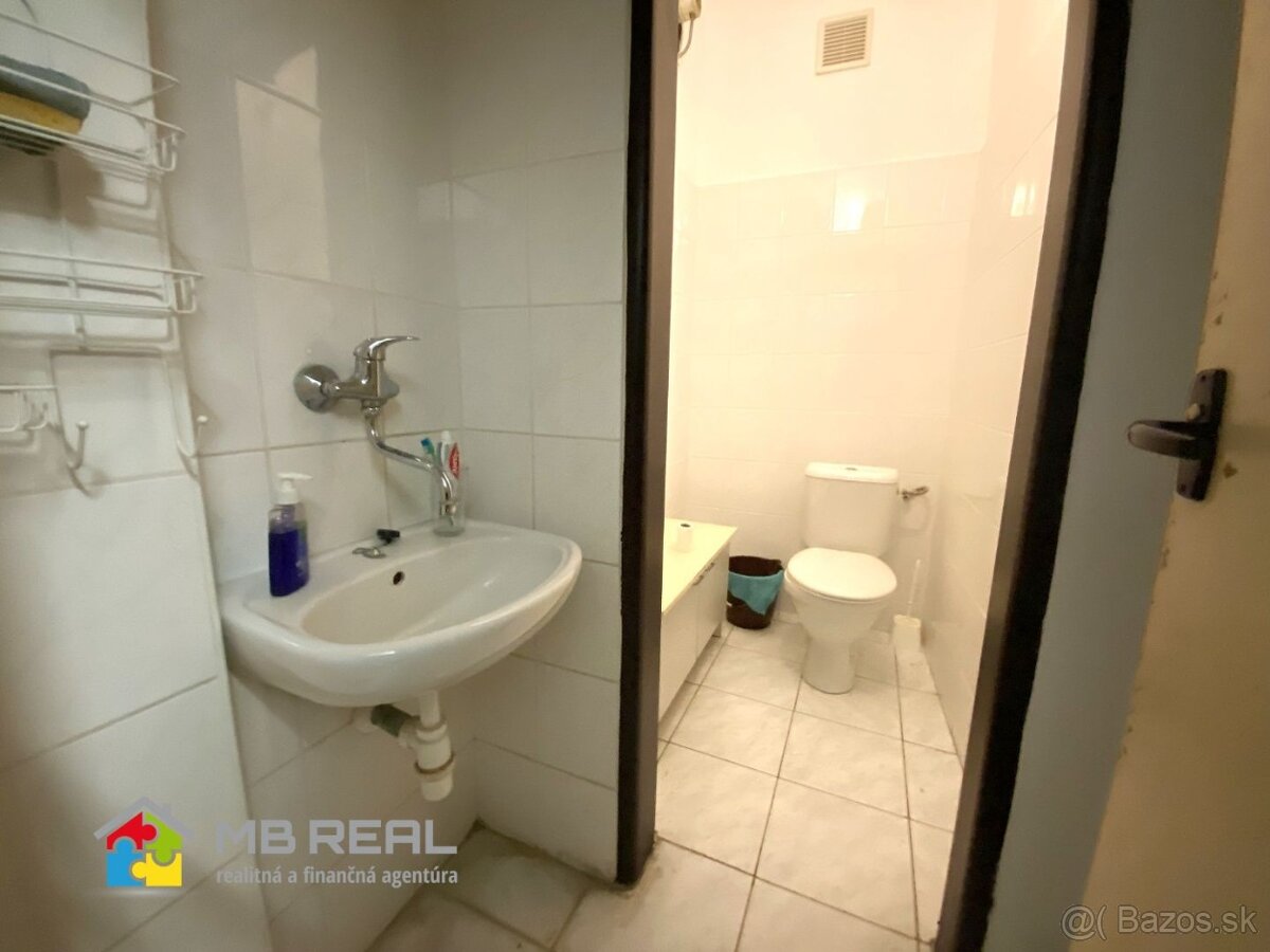 Obchodné, kancelárske priestory, Žiar nad Hronom, 60 m2 - 5