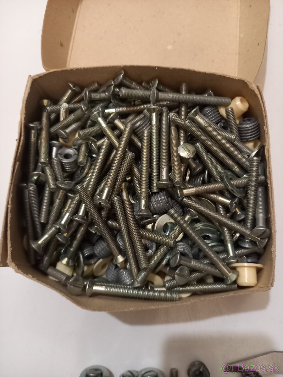 Okenné šruby,okno,skrutky - 5