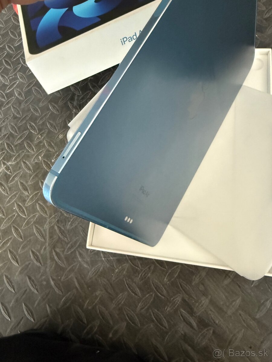 I pad 5 Air blue 64Gb wifi + cellular (sim) - 5