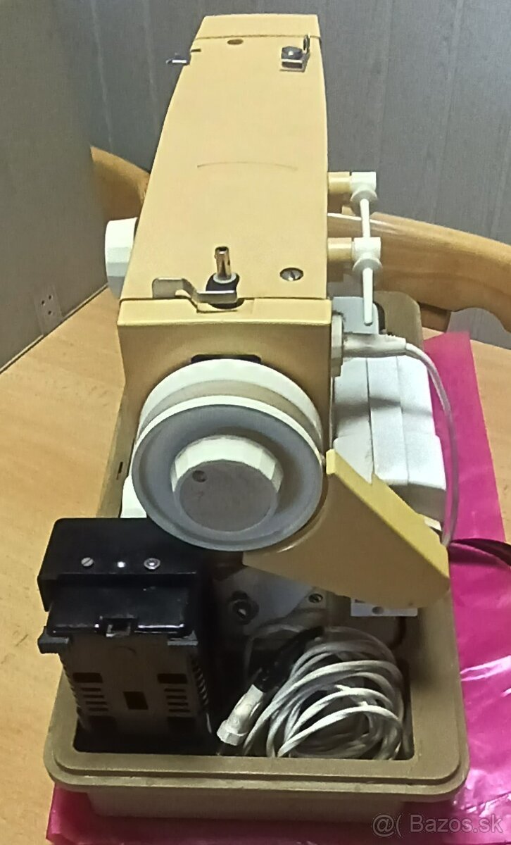 SIJACI STROJ VERITAS KUFRIKOVY - 5