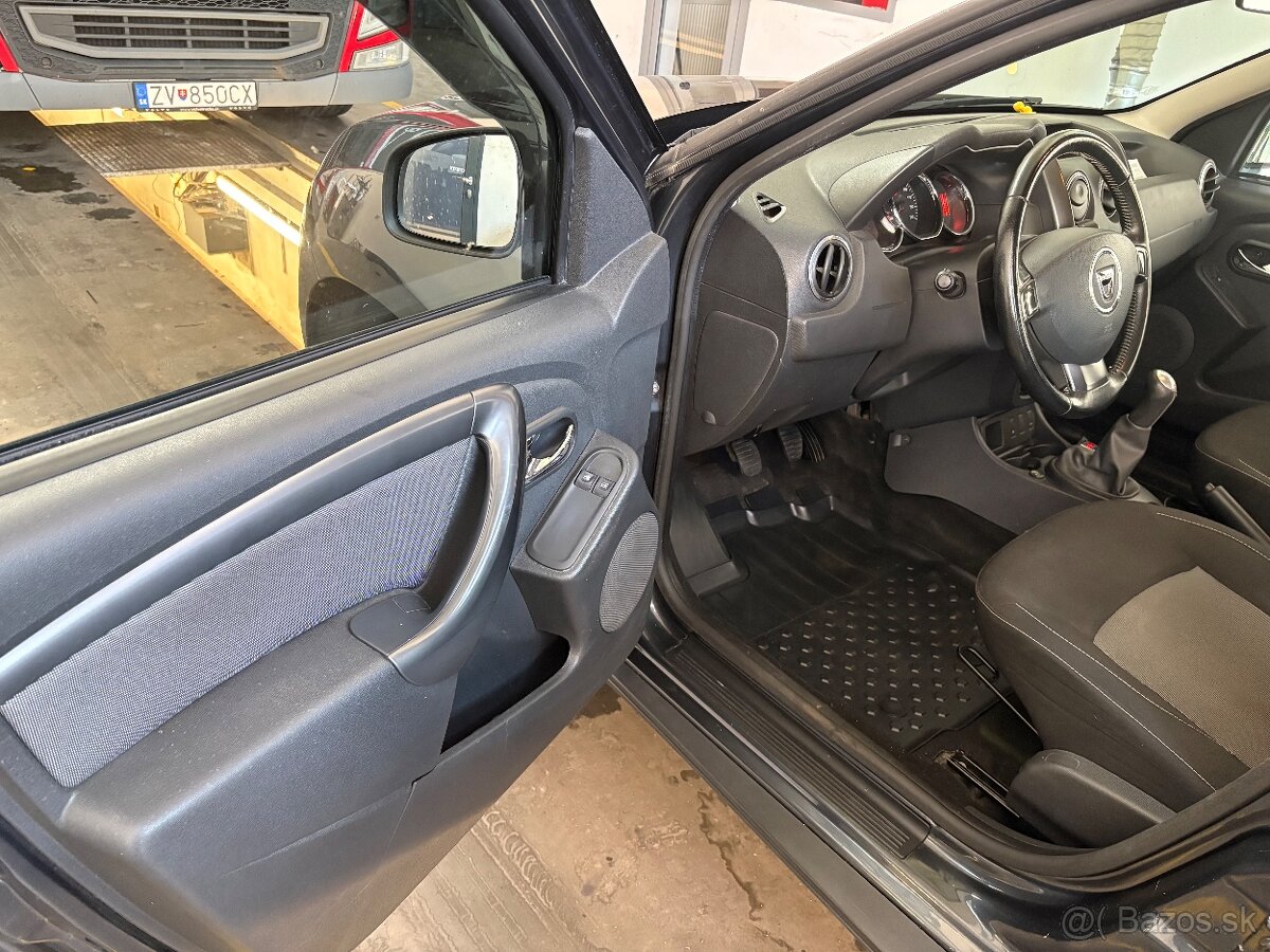 Dacia Duster 4X2 1,6 - 5