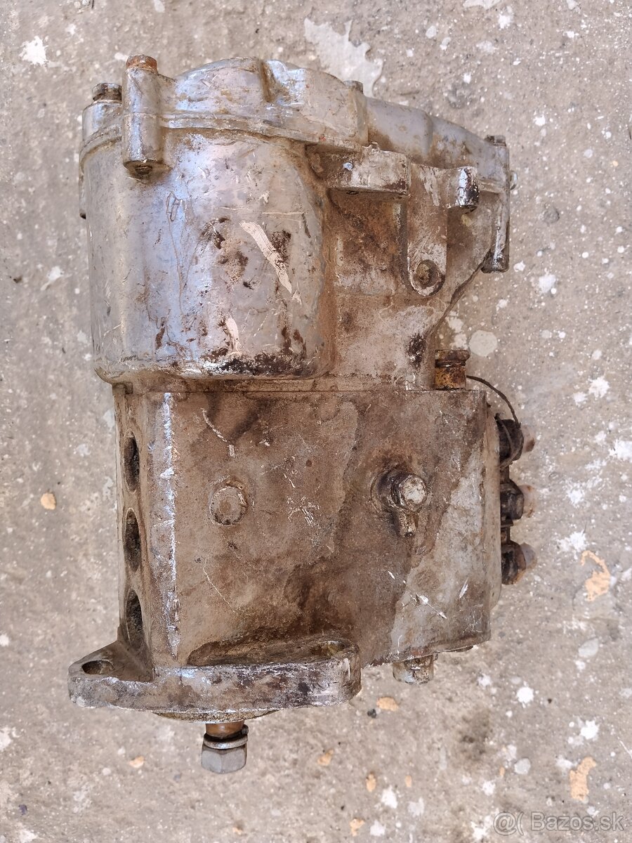 Vstrekovacie čerpadlo 3 valec - 5
