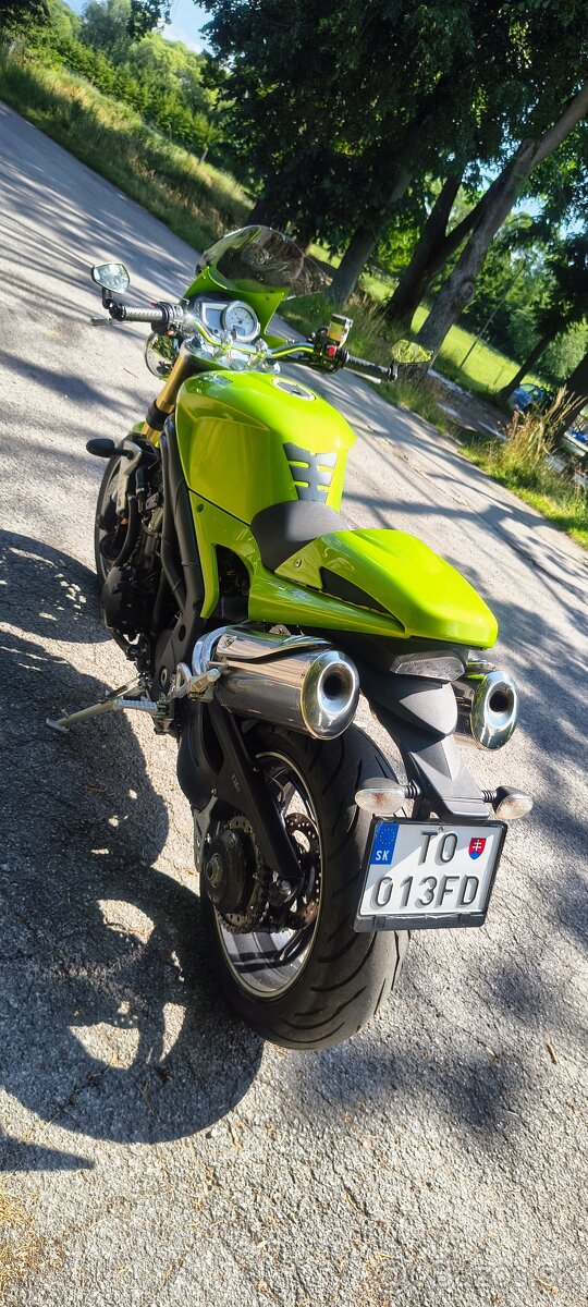 Triumph Speed Triple 1050. - 5