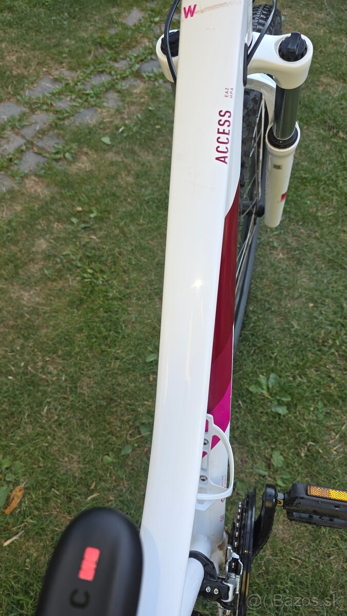 Damsky bicykel CUBE - 5