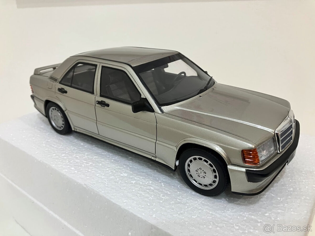 1:18 Mercedes-Benz W201 190 2,5 16V - 5