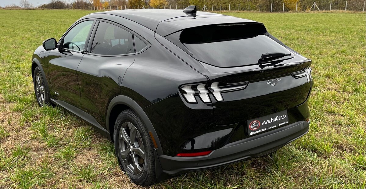 Ford Mustang Mach-E RWD - 5