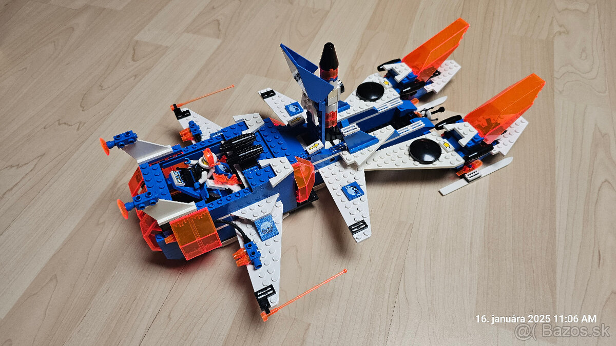Lego Deep Freeze Defender 6973 - 5