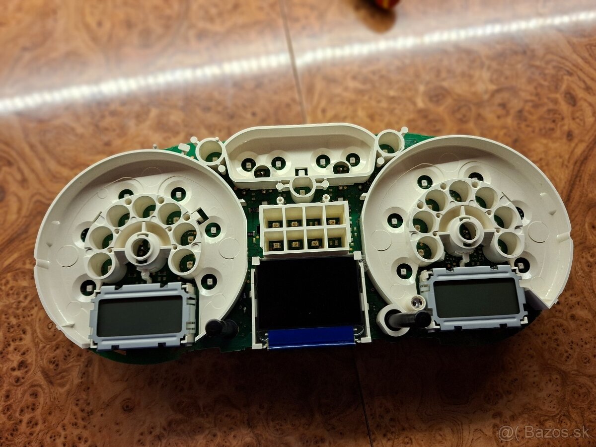 Budiky golf 4 Nový display - 5