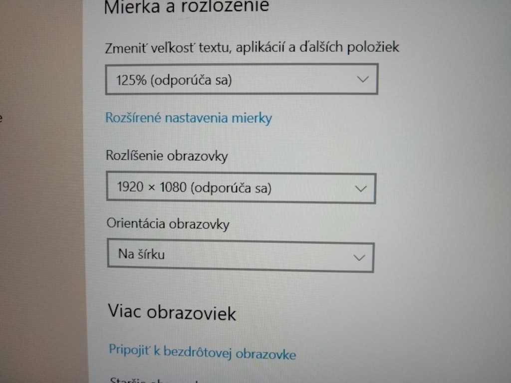 predám 12" HP elitebook 820 g3/ Intel core i5 /8gb ram /ssd - 5