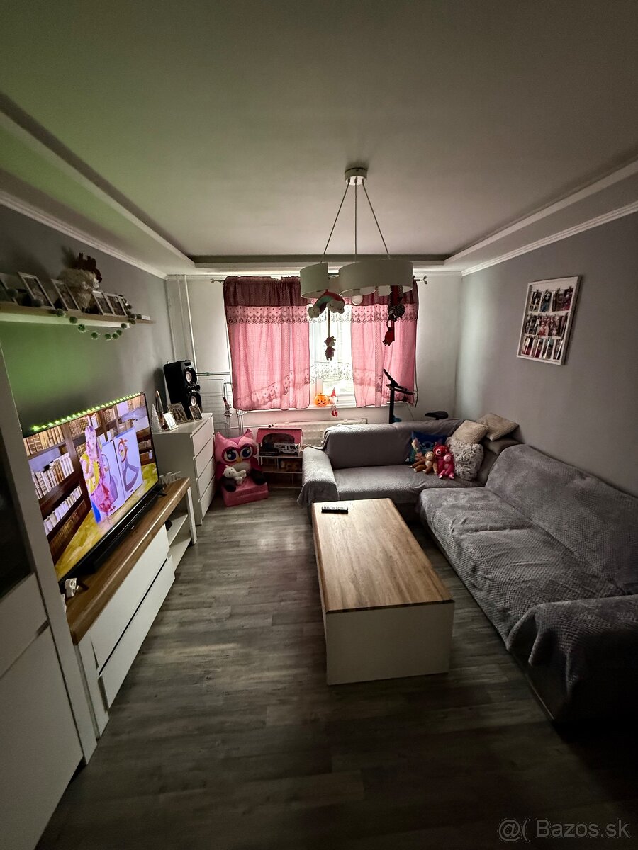 Predám 2izbový byt vo Veľkom Krtíši - 5