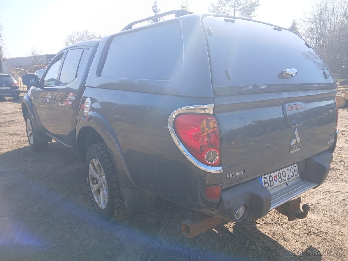 Mitsubishi L200 vo výbave DAKAR - 5