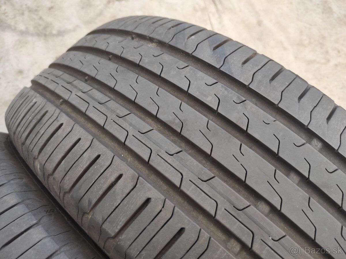 Letné pneu 235/55 R18 Continental 4ks - 5