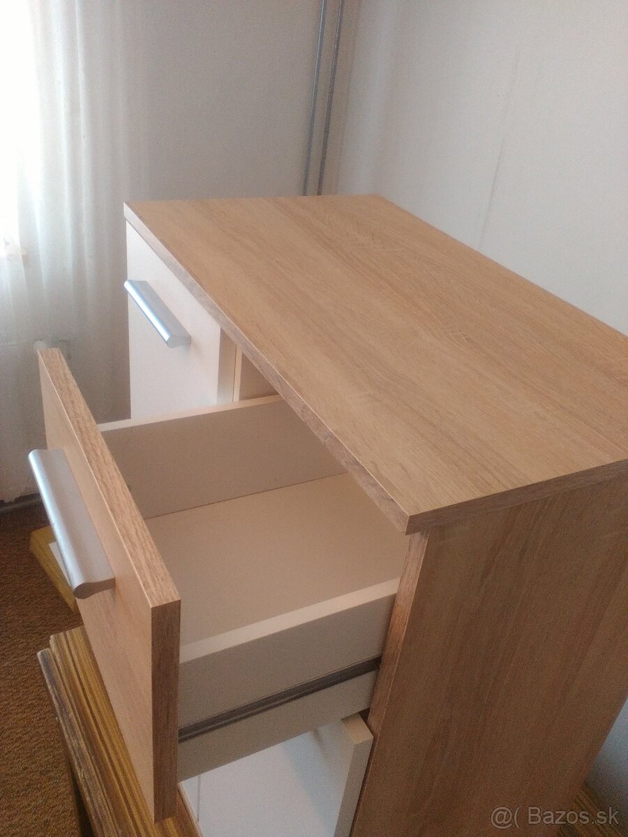 Komoda - 5