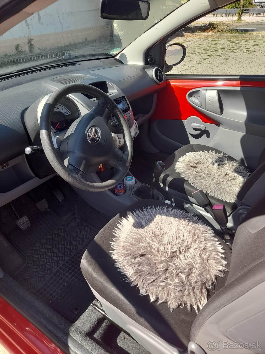 Toyota Aygo - 5