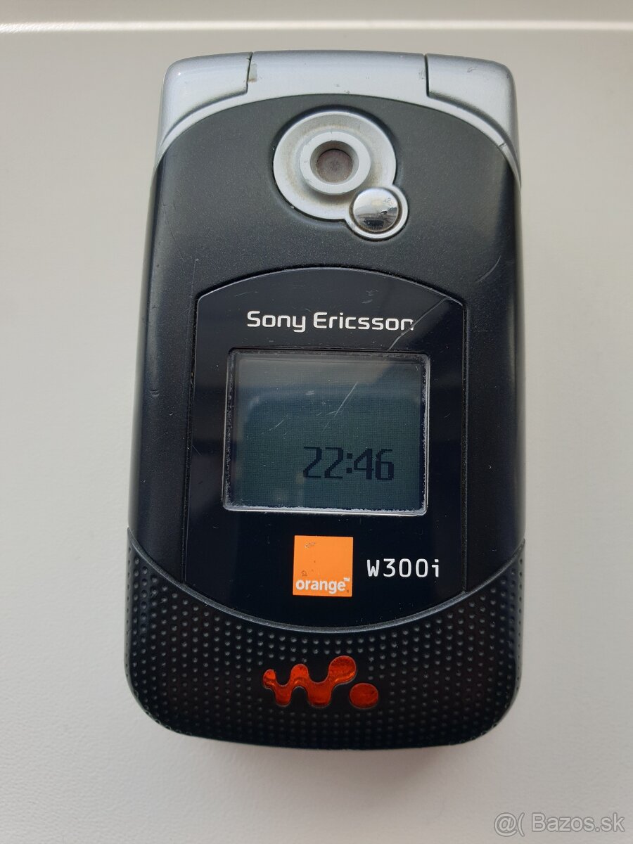 Sony Ericson W300i... - 5