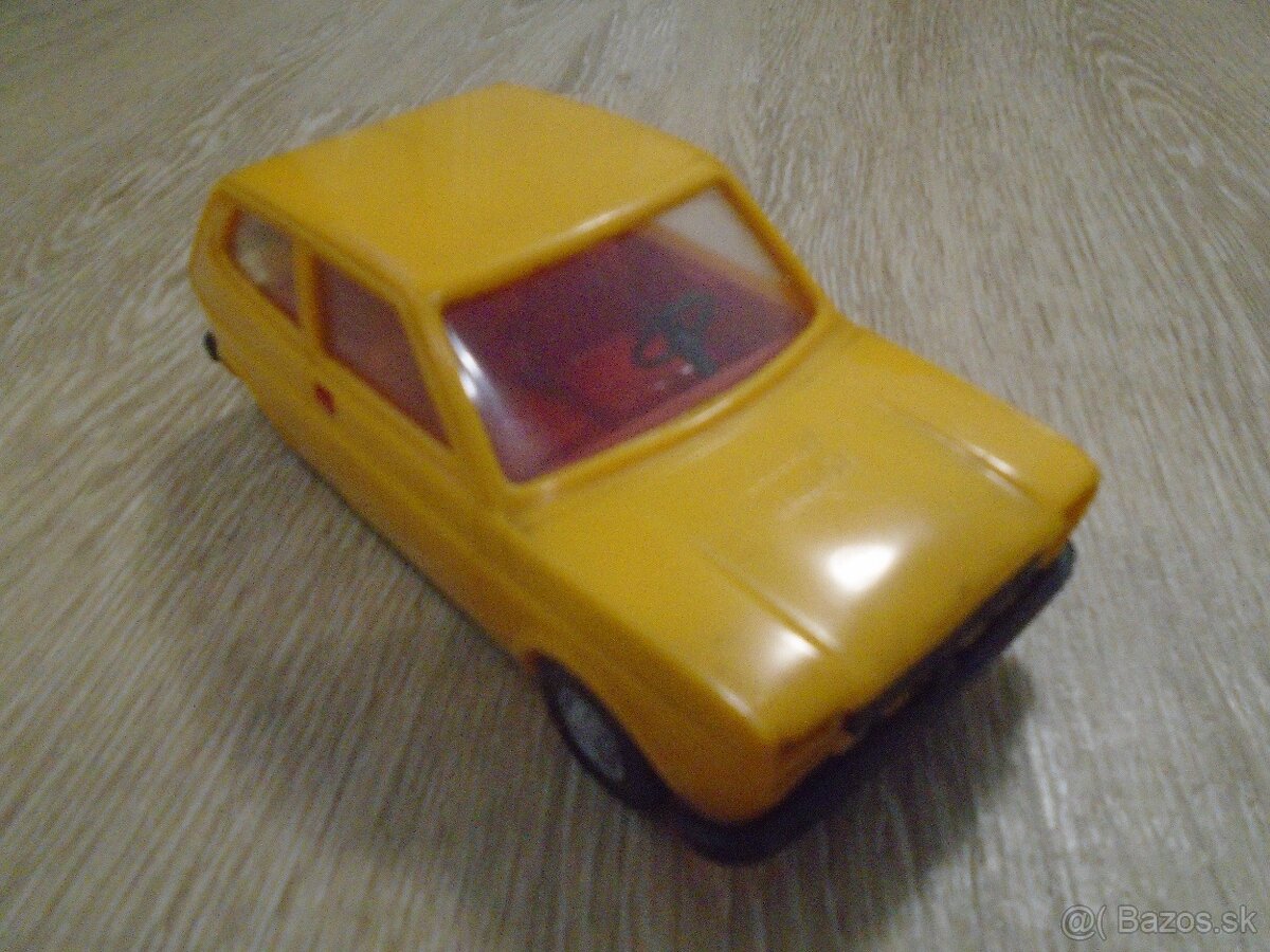 Stará Hračka Fiat 127A - 5