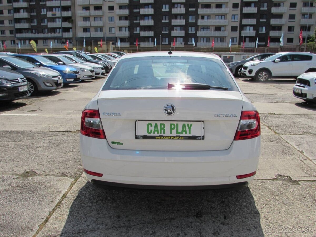 Škoda Octavia 2.0 TSI Ambition DSG - splátka 299,-€ - 5