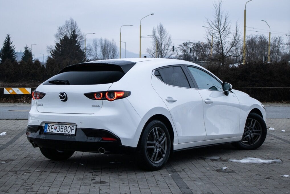 Mazda 3 90kW (2020). - 5
