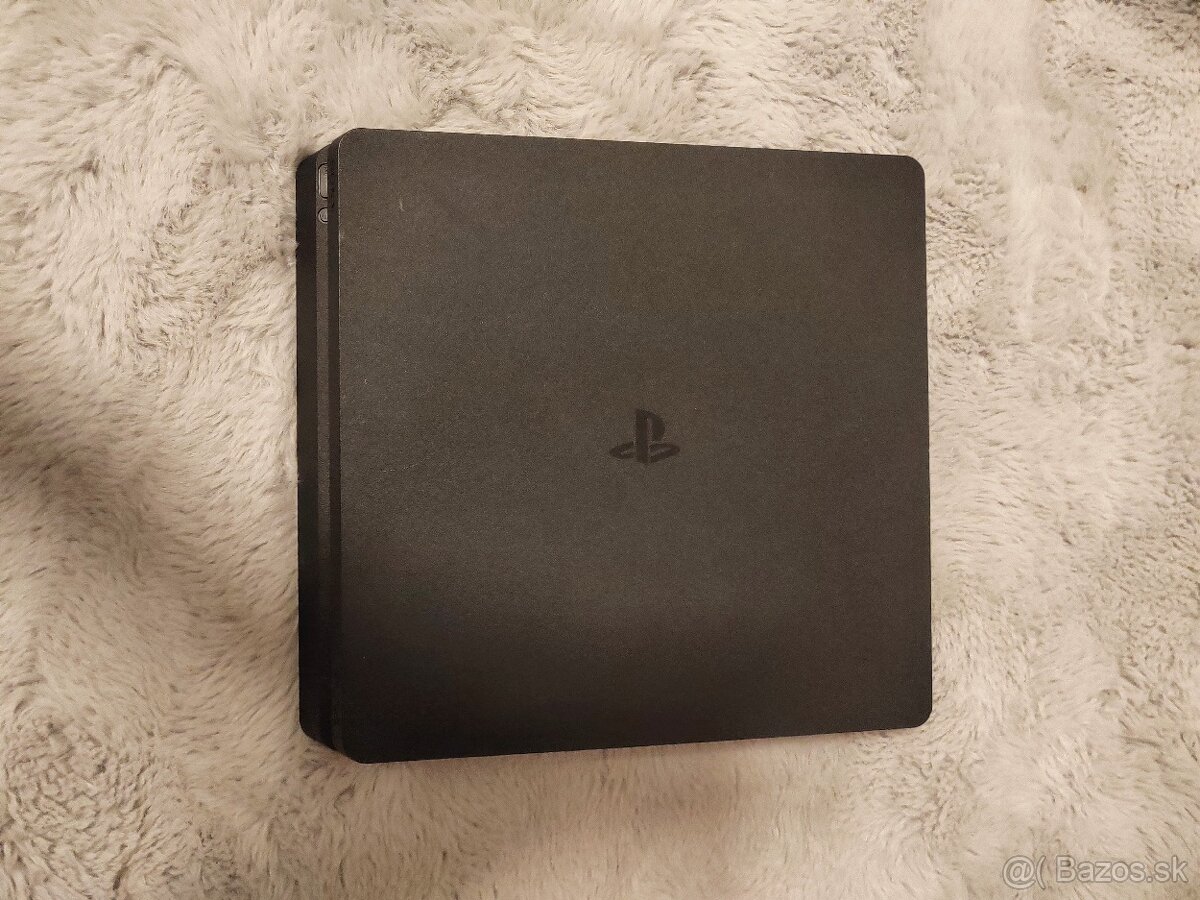 Playstation 4 Slim 500GB - 5