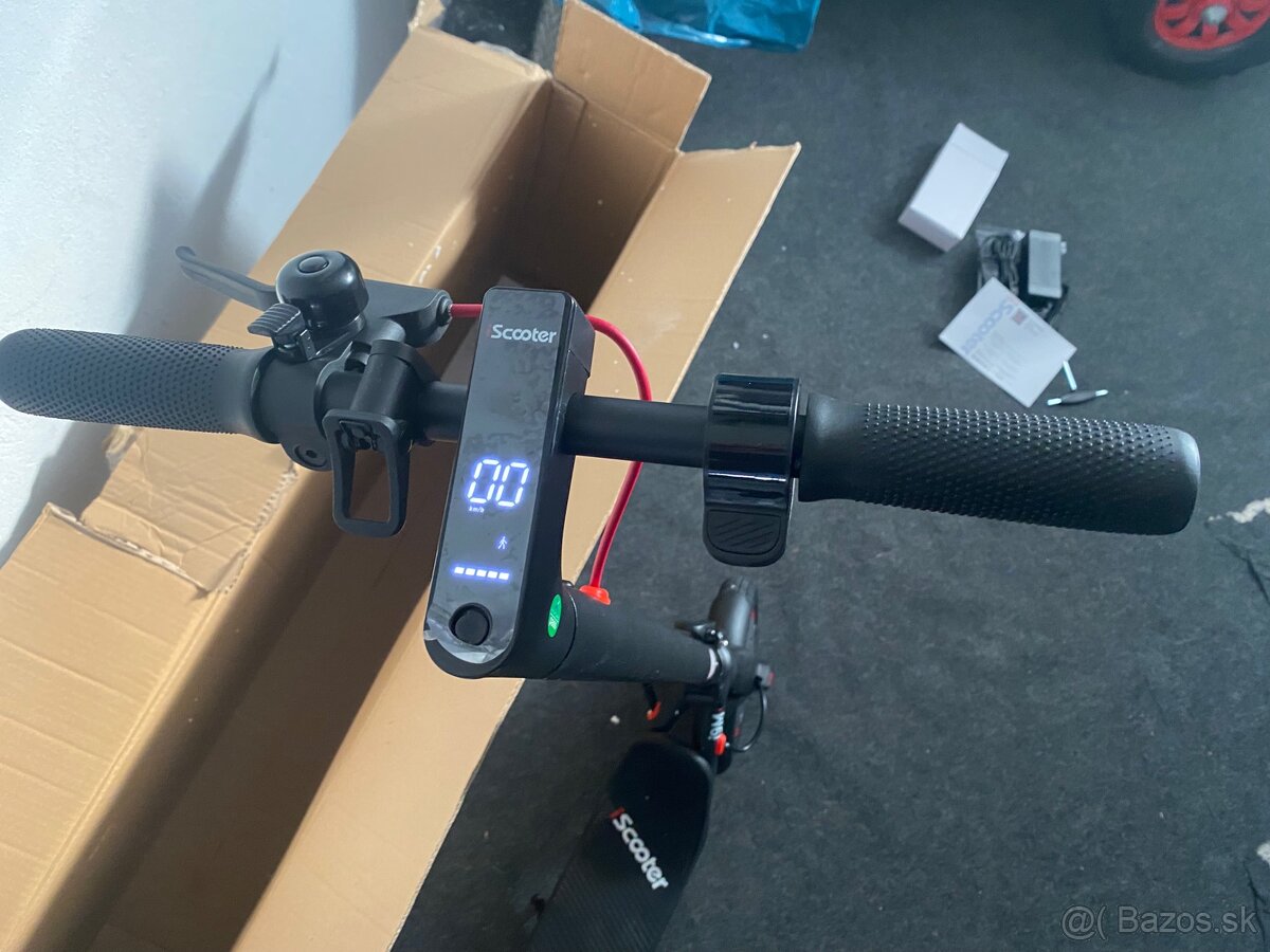 Elektrická kolobežka iscooter i9m - 5