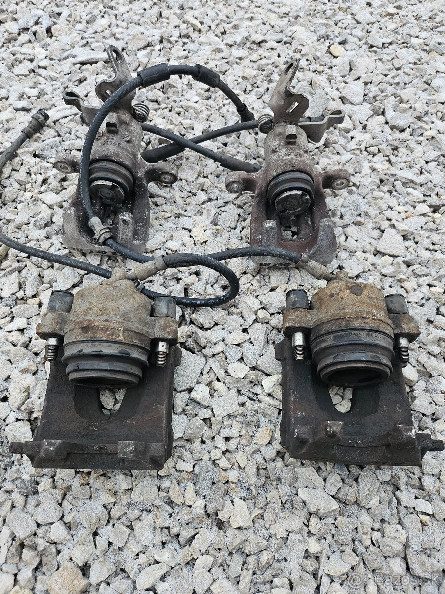 Brzdové strmene Octavia 3,Golf 7,Leon 3,Audi A3,Caddy IV - 5