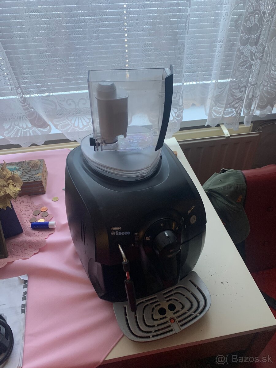 Domaci plnoautomaticky kavovar Saeco XSmall - 5