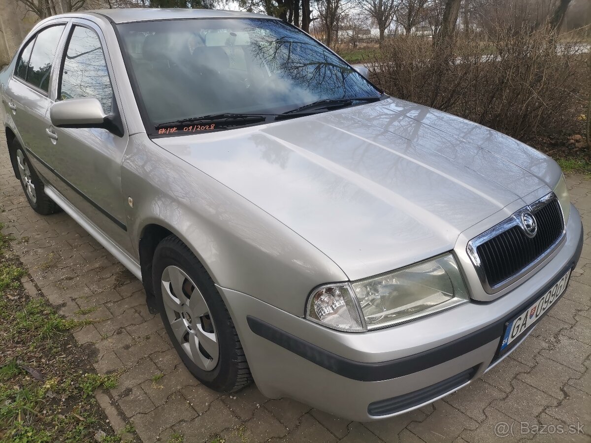 Škoda Octavia 1.6.benzin , EK a STK do 01/2028 - 5