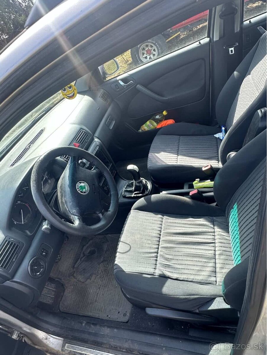 Škoda octavia 66kw 4x4 - 5