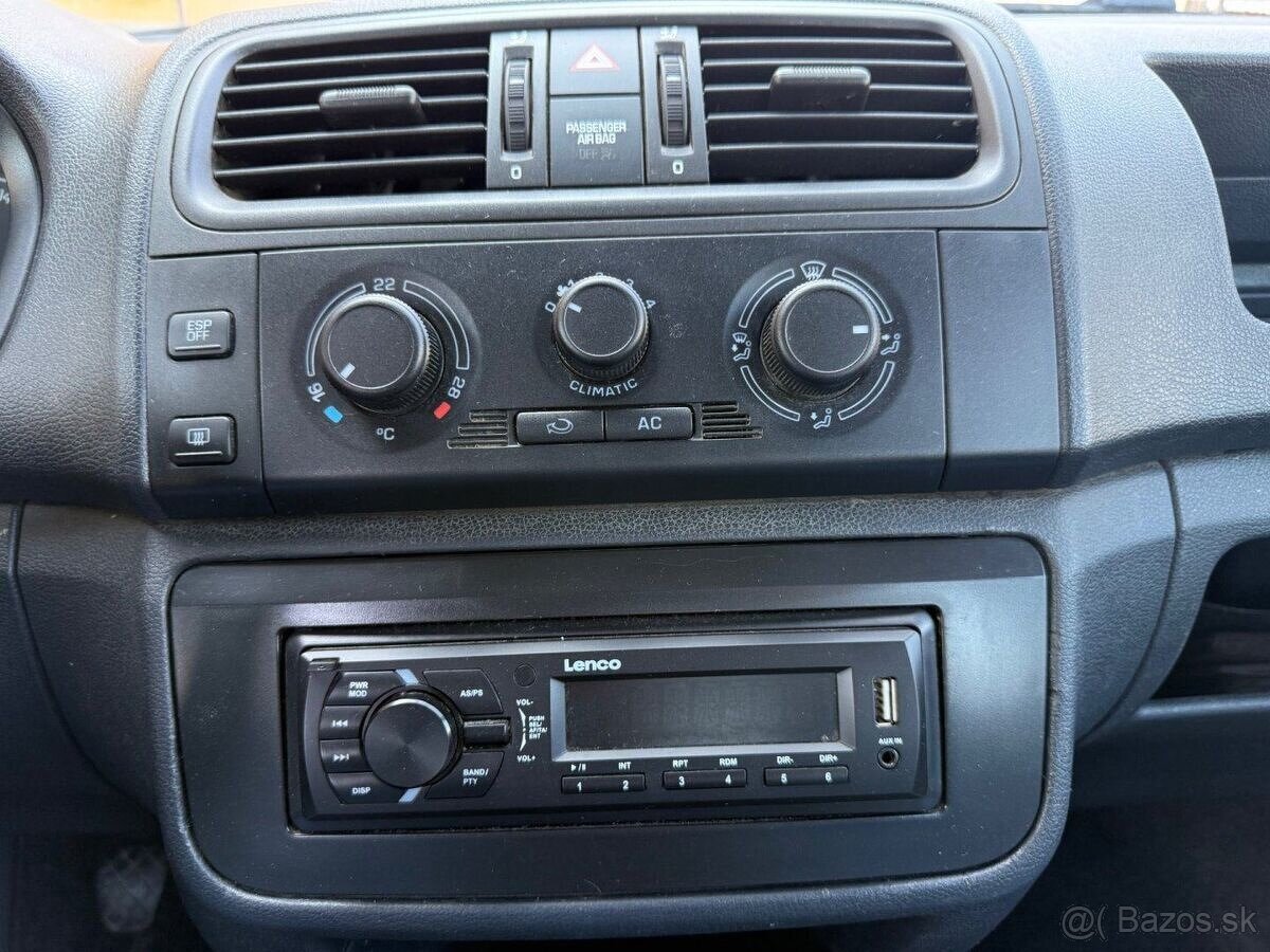 Skoda Fabia 2 1.4 MPI kombi modrá - 5