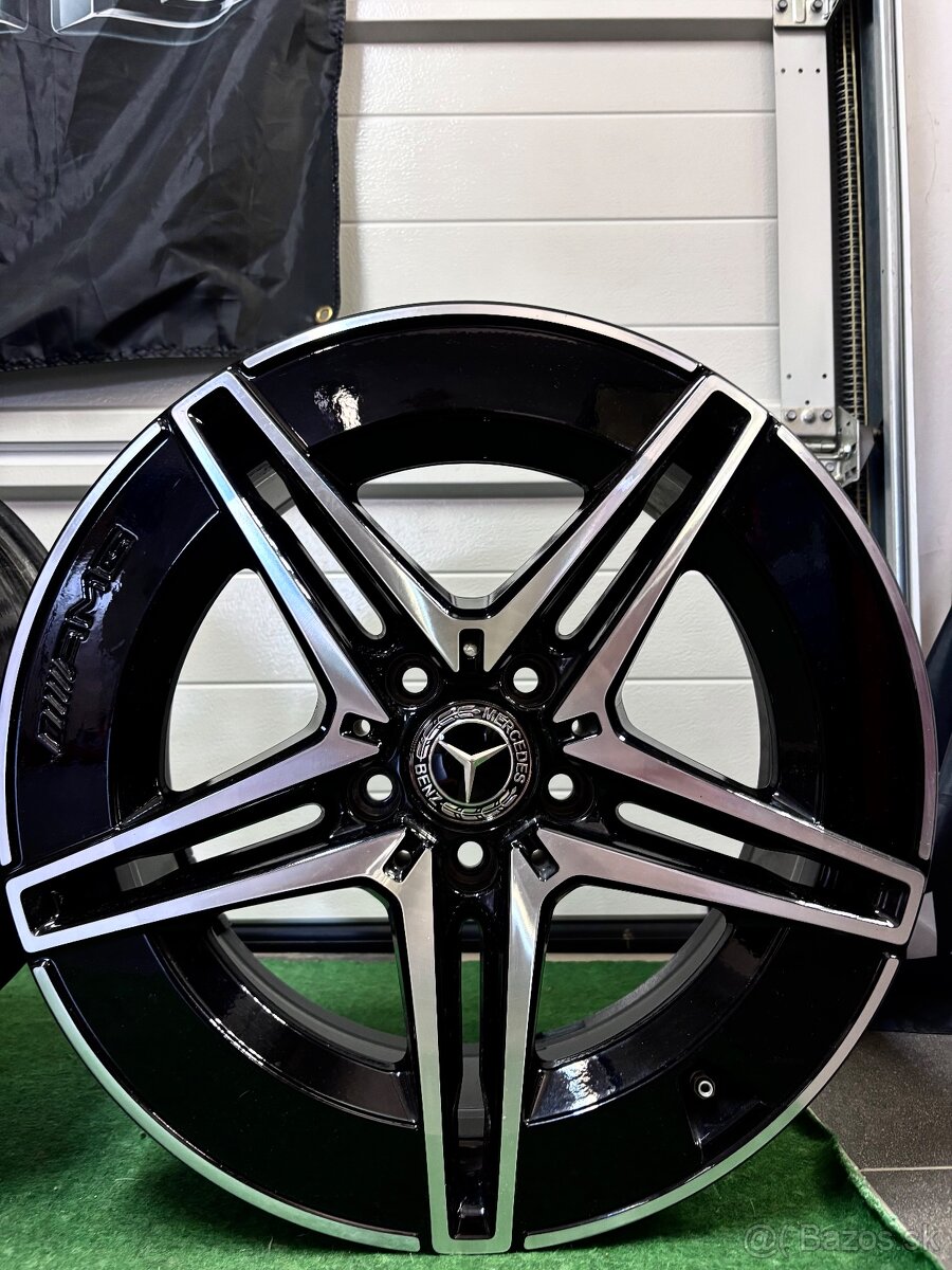 Mercedes AMG C W206 R18 original - 5
