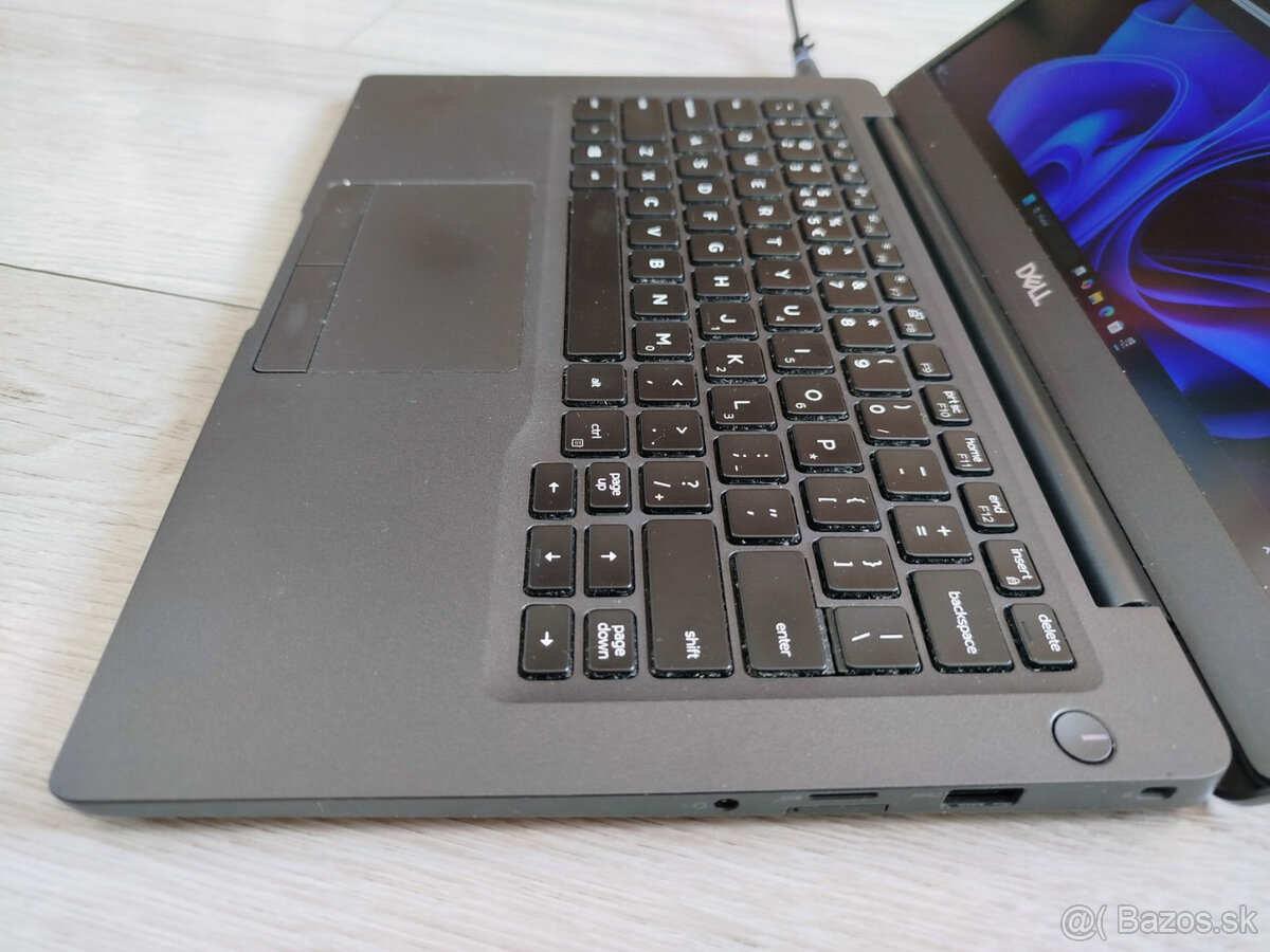 notebook Dell 7300 - Core i5-8365U, 8GB, 256GB SSD, W11 - 5