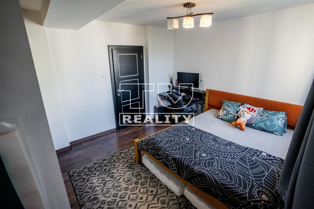 Predaj zrekonštruovaného slnečného 3-izbového bytu v... - 5