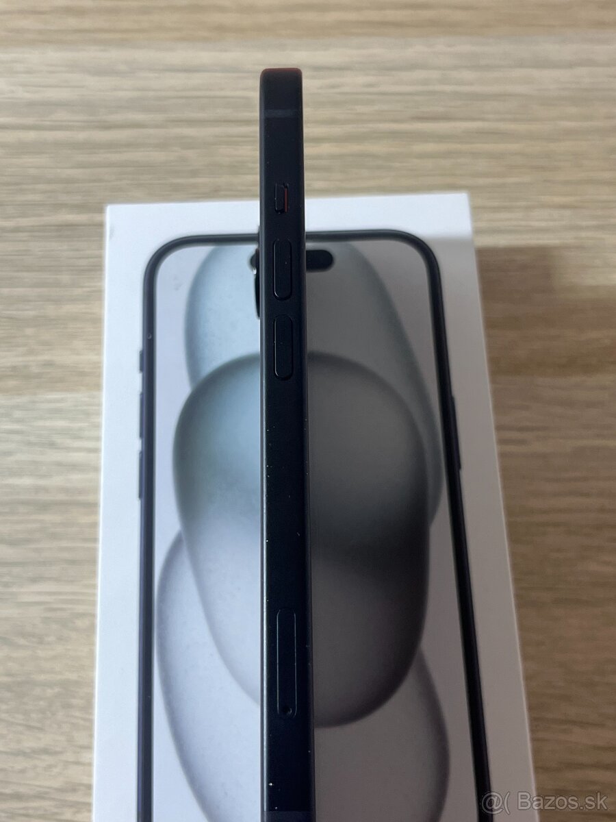 iPhone 15 128GB - 5