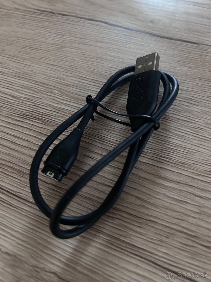 Garmin Vivoactive 4S – Gray/Silver 38mm, ako nové - 5