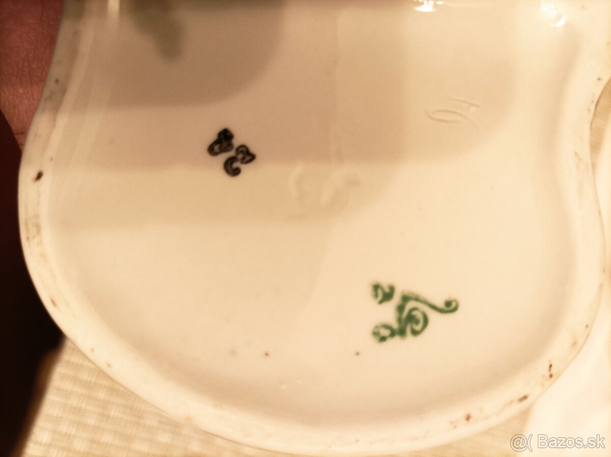 Predám porcelánovú sošku - 5