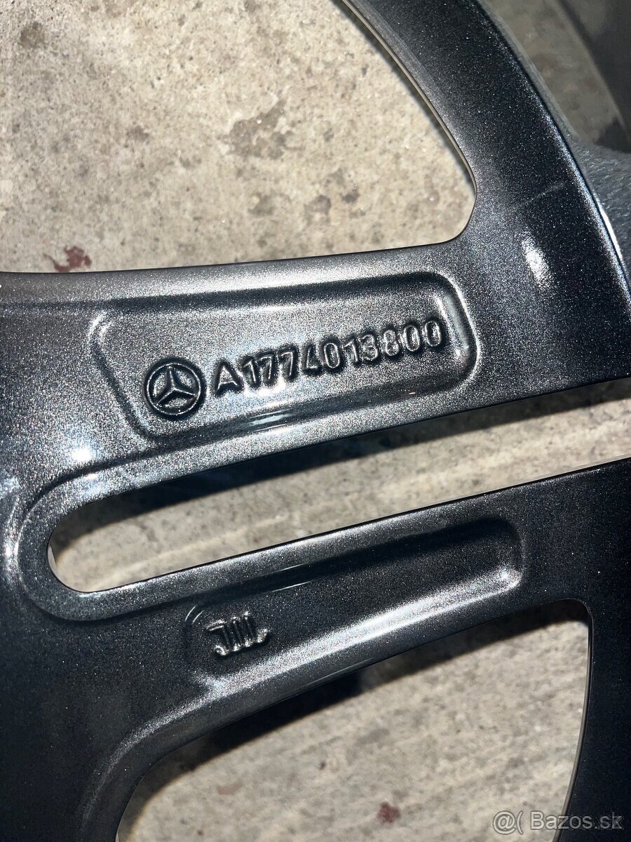 215/45R18 zimne kolesa MB A a ine - 5