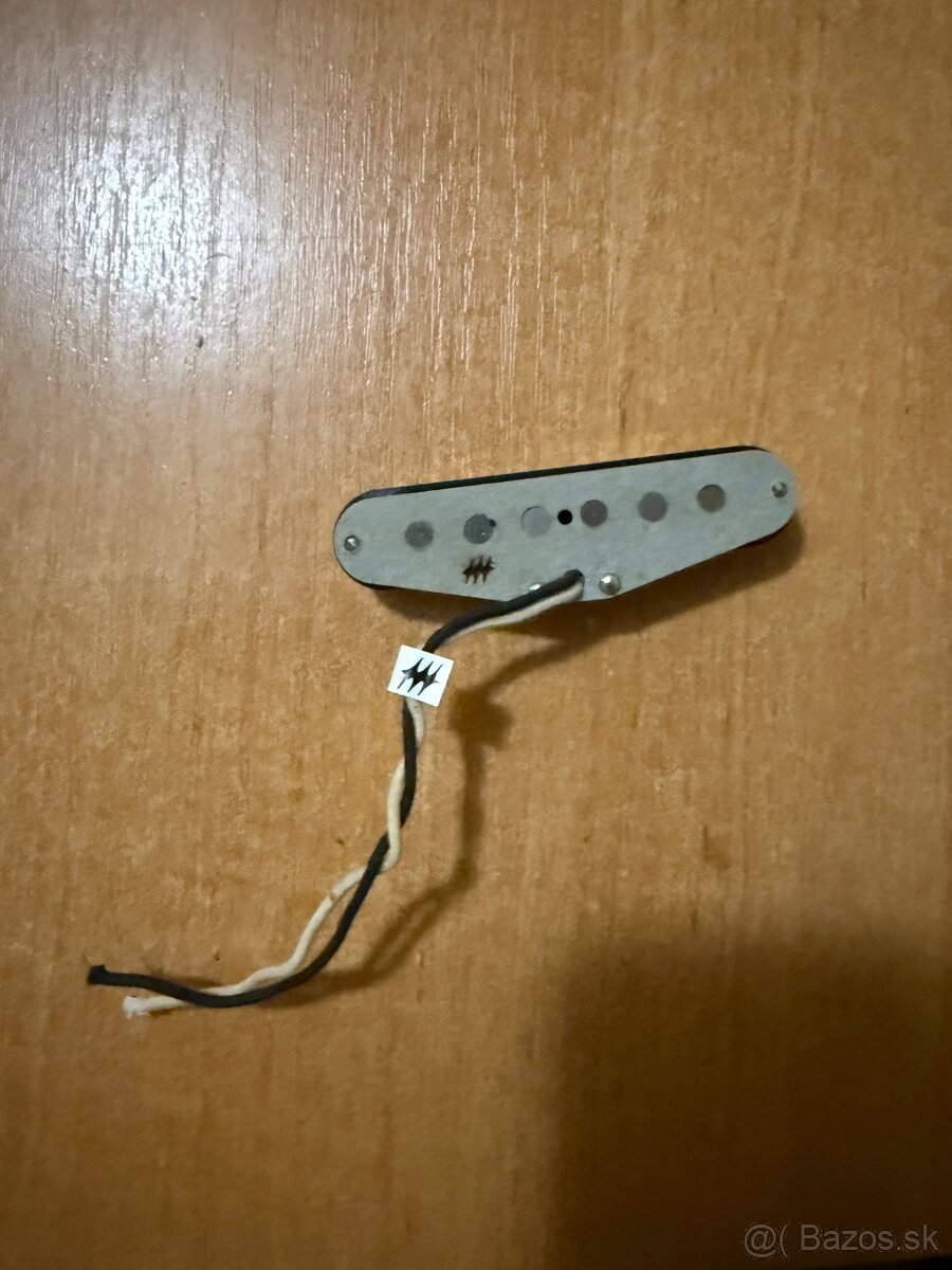 Martin Macek Pickquard Dimarzio - 5