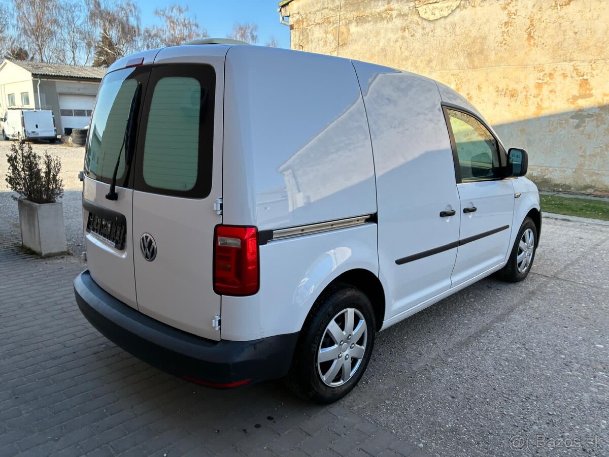 VW CADDY 1.6 TDI 2016 DPH odpočet - 5